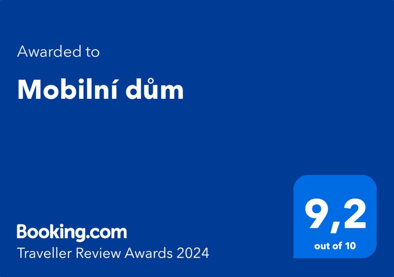 Mobilni Dum Villa Dolni Dvoriste Ngoại thất bức ảnh